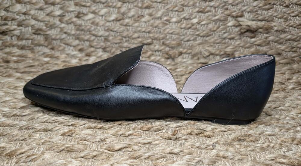 DELTAN Women’s Black Leather Slip On Shoes Flat Loafers Size 10M